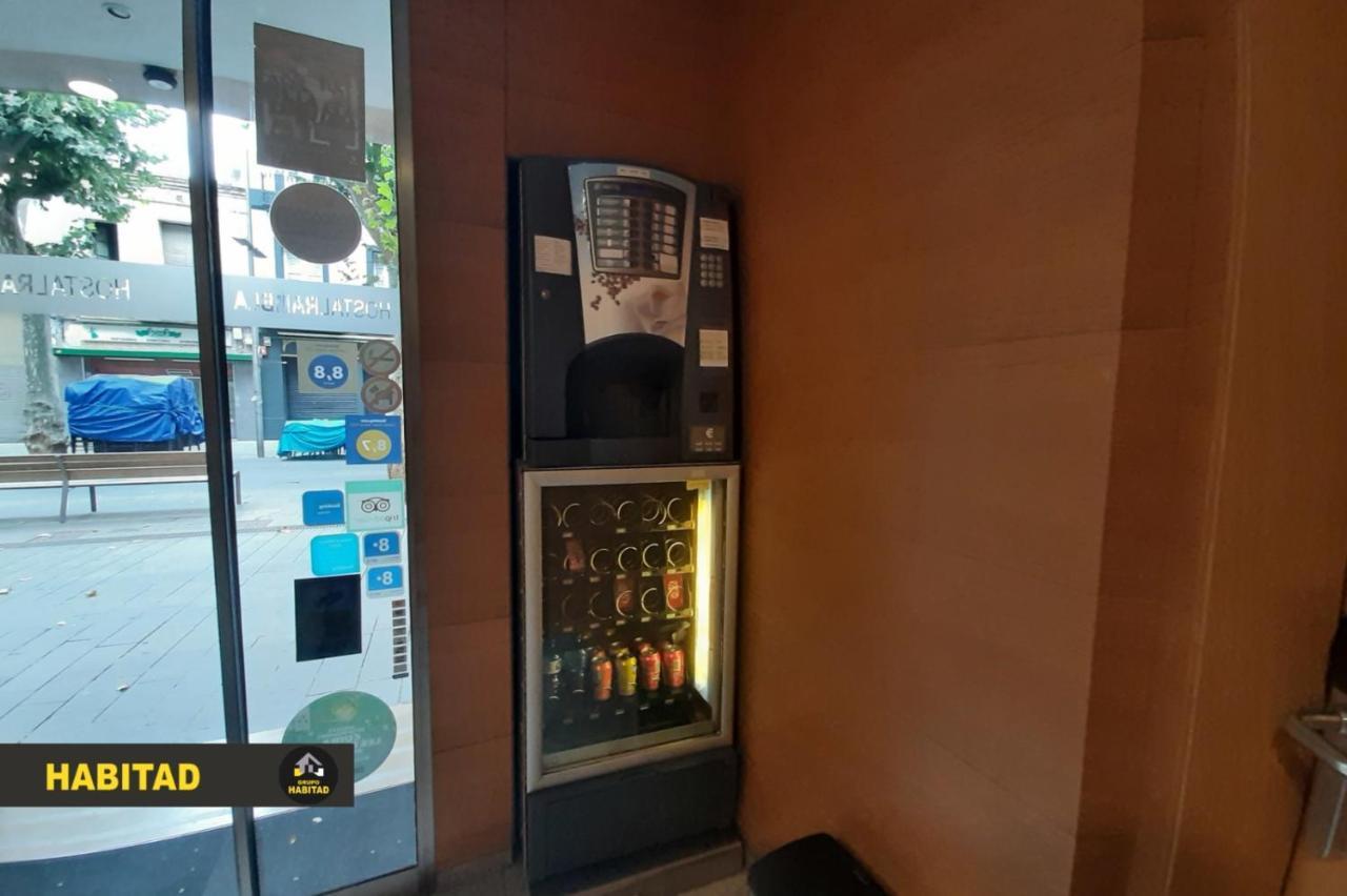 Hostal Rambla سانت بوي ديل يوبريغات المظهر الخارجي الصورة