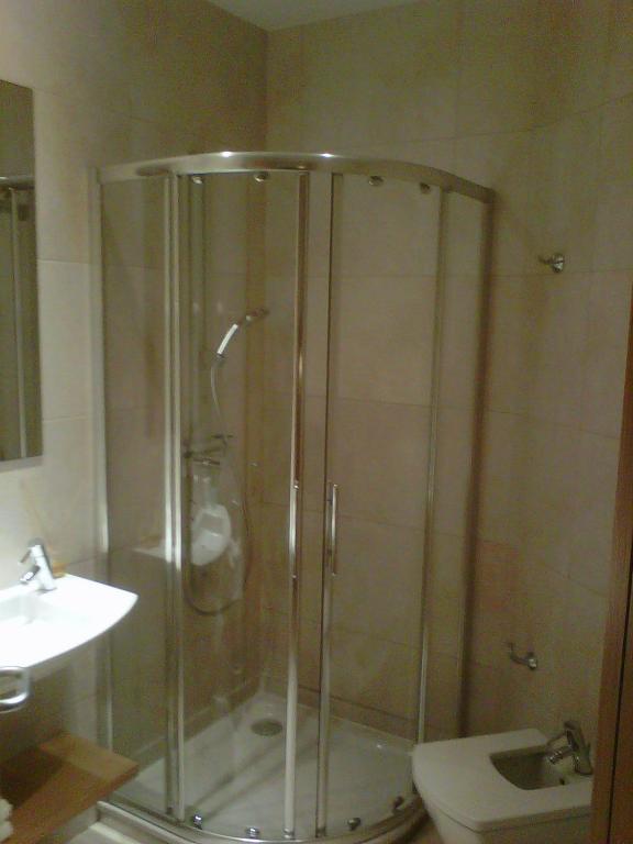 Hostal Rambla سانت بوي ديل يوبريغات المظهر الخارجي الصورة