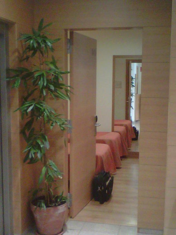 Hostal Rambla سانت بوي ديل يوبريغات المظهر الخارجي الصورة