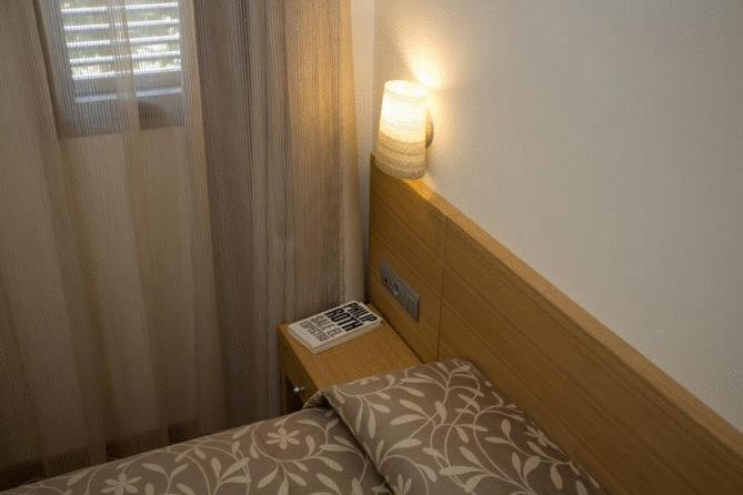 Hostal Rambla سانت بوي ديل يوبريغات المظهر الخارجي الصورة